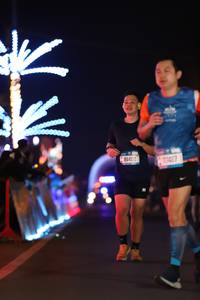BIB: 81402, 77417
                            <button type="button" onclick="openModal(20755534)" class="btn btn-primary btn-sm float-right btn-popup" data-toggle="modal" data-target=".modal-high-quality">
                        <i class="fas fa-shopping-cart"></i> Add to Cart
                    </button>
                                            <button type="button" onclick="isThisMe(20755534, true)" class="btn btn-success btn-sm float-right btn-popup btn-isme hidden" data-toggle="tooltip" data-placement="bottom" title="นี่คือรูปของคุณใช่ไหม คลิกที่นี่เพื่อเอาเข้าอัลบั้ม">
                        <i class="fas fa-plus"></i> Add to album
                    </button>
                    <button type="button" onclick="isThisMe(20755534, false)" class="btn btn-warning btn-sm float-right btn-popup btn-isnotme hidden">
                        <i class="fas fa-ban"></i> Remove from album
                    </button>